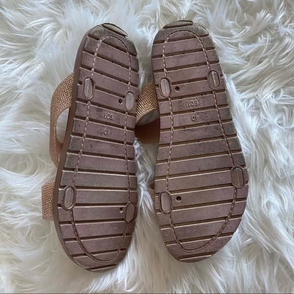 Capelli NY Women’s Rose Gold glitter slides size 8 - Picture 3 of 4